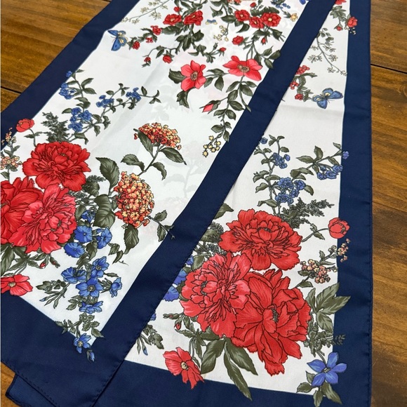 Floral Print Scarf with Red and Blue Accents - Picture 3 of 8